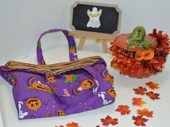 Easy to Sew Reversible Halloween Tote