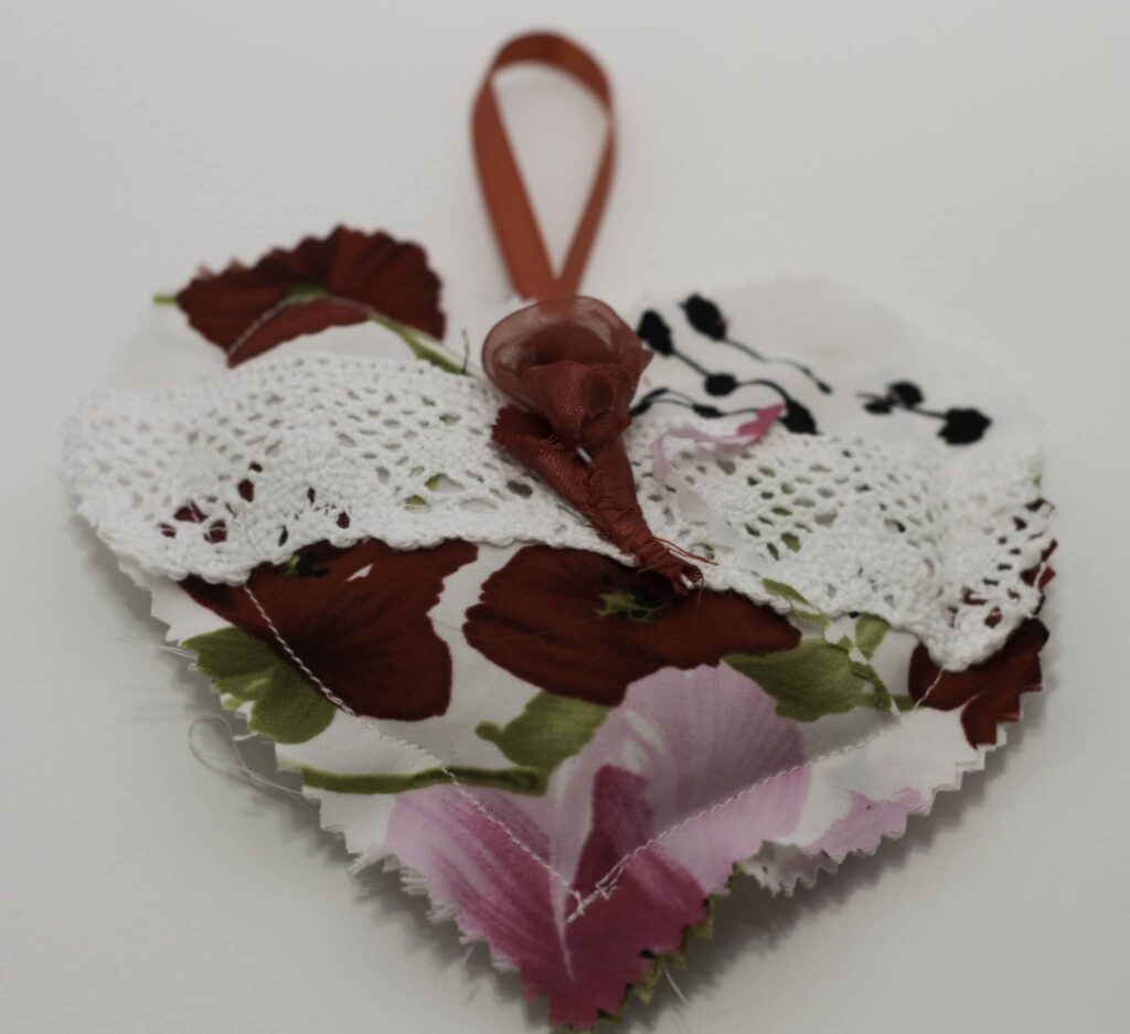 Finished Pinking Sheers, Lace and Flowers Sachet for DIY Heart Sachet, DIY Heart Sachet