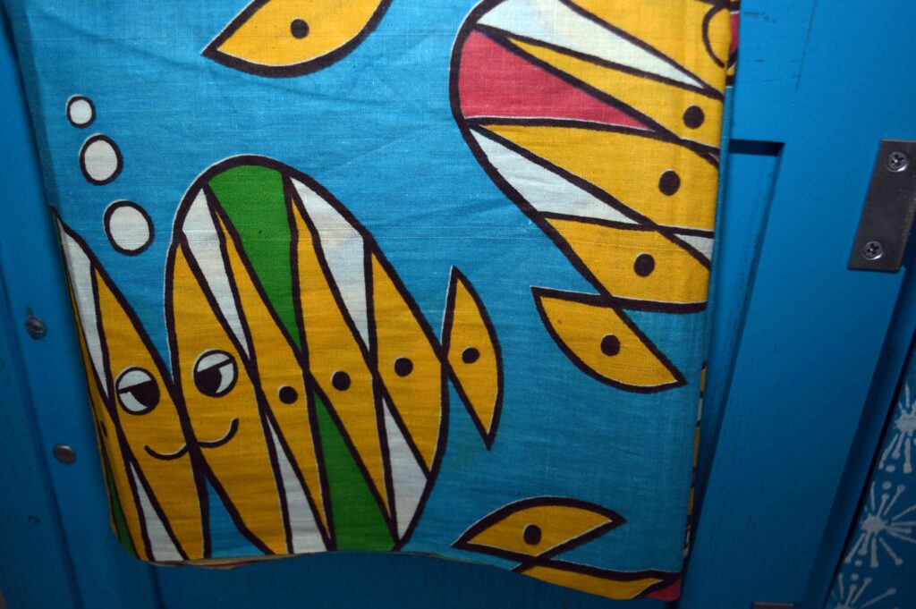 Fish Fabric 1950's Fish Fabric, transform dated furniture using paint