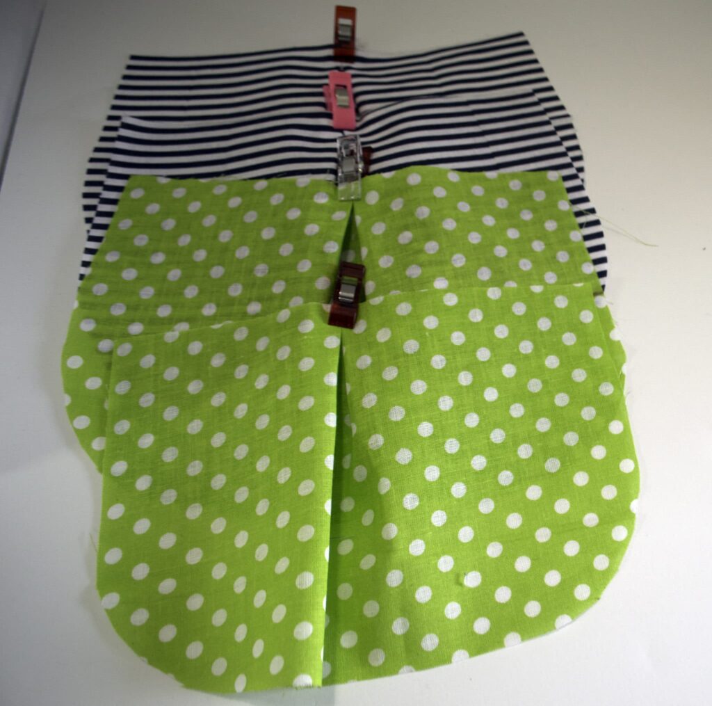 Pleat Following the Lines DIY Pleated Makeup Bag