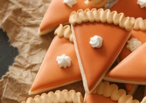 mini-pumpkin-pie-slice-cookies-close-up Mini Pumpkin Pie Slice Cookies, Thanksgiving around the web
