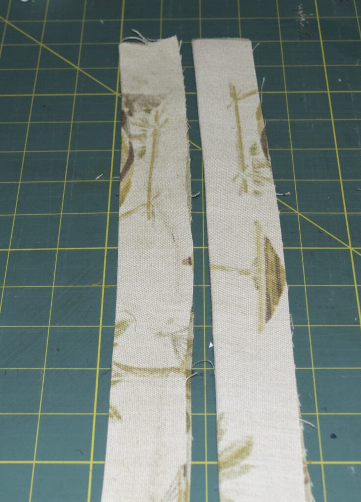 Cut Four Ties Easy sew reversible chair pad