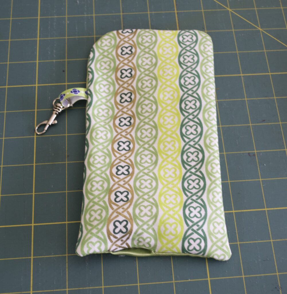 Turn the Pouch St. Patrick's Padded Pocket Rosary Pouch