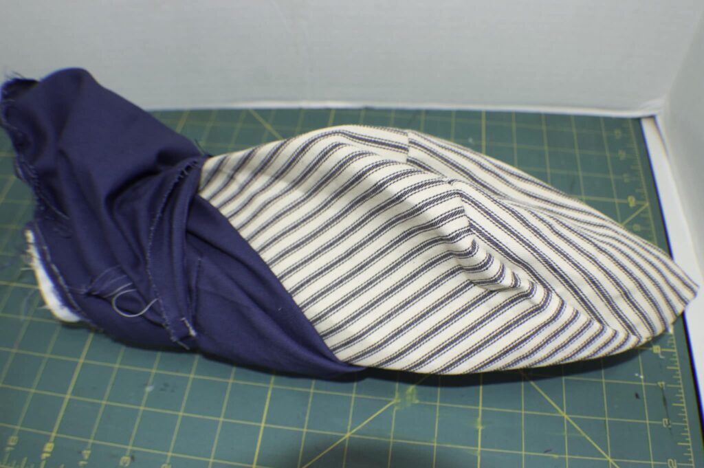 Turn the Bag Through the lining Opening DIY Fabric Storage Bucket