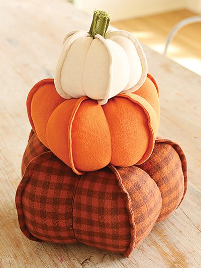 fall-sewing-patterns-learn-to-sew-this-pumpkin-trio