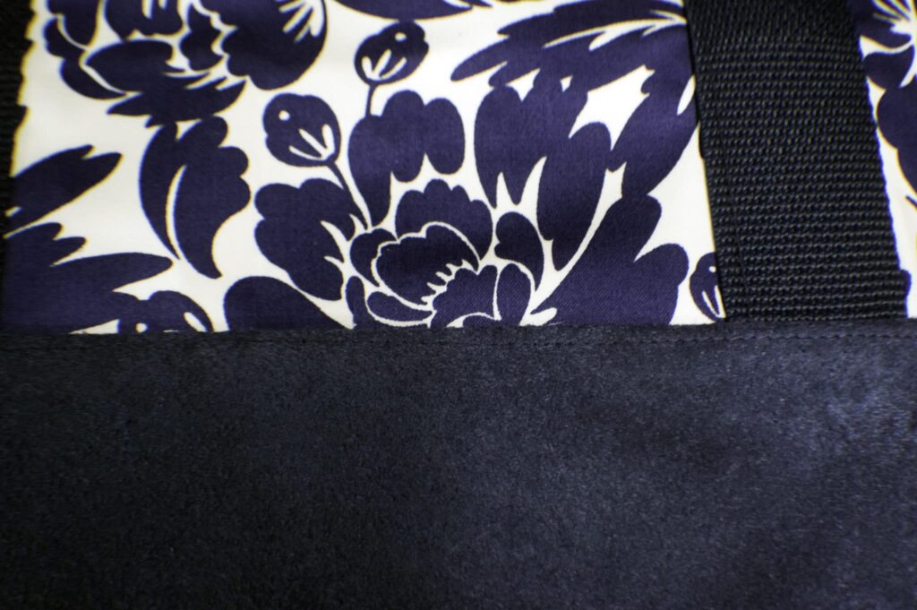 Top Stitch Along the Seam sew a basic tote using remnants