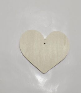 Put a Hole in the Wooden Shape DIY Car Diffusers