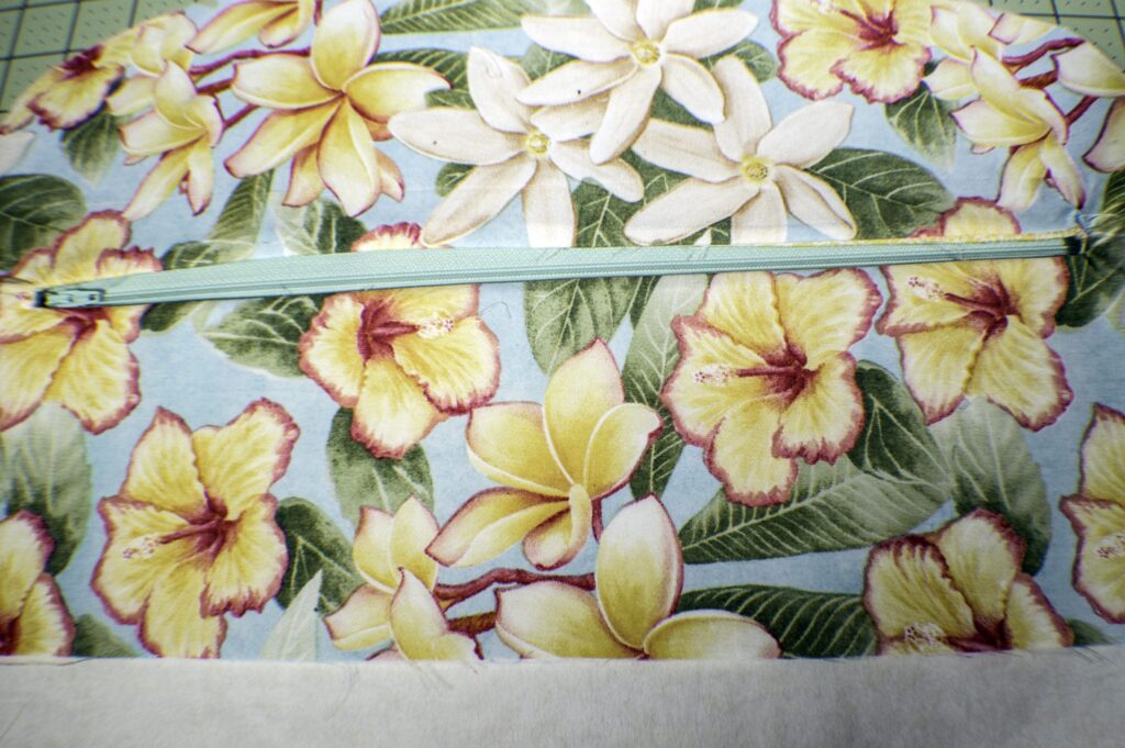 How to make a fabric closet safe