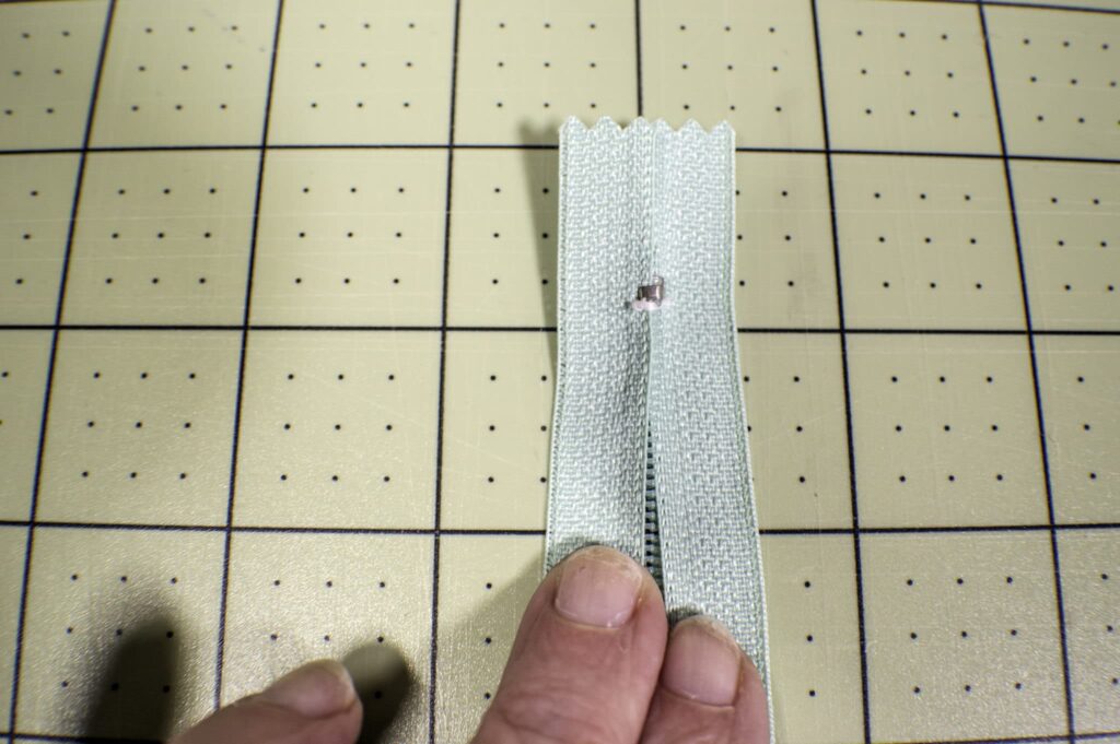 How to make a fabric closet safe