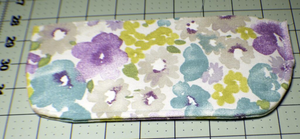 Easy sew DIY clutch wristlet