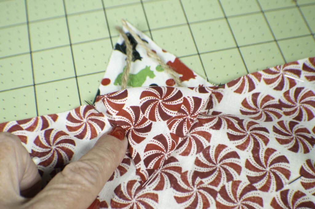 How to make a Christmas patchwork star