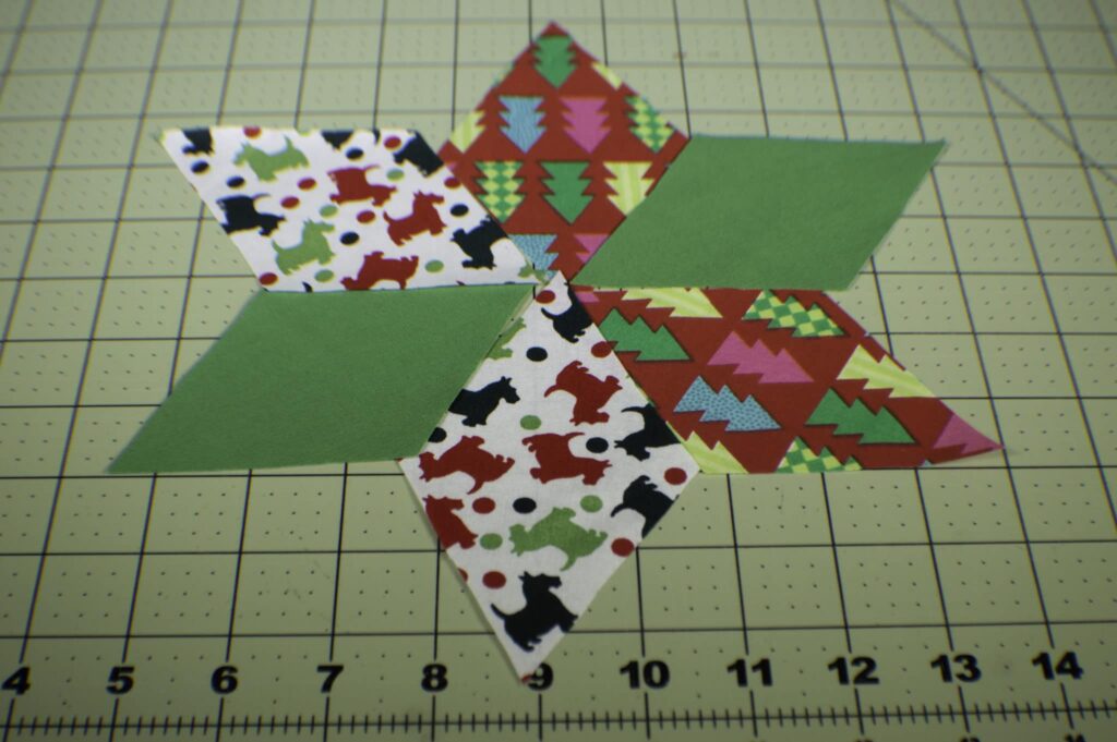How to make a Christmas patchwork Star