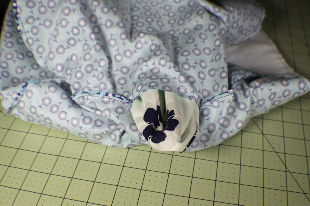 How to make a super simple bucket bag