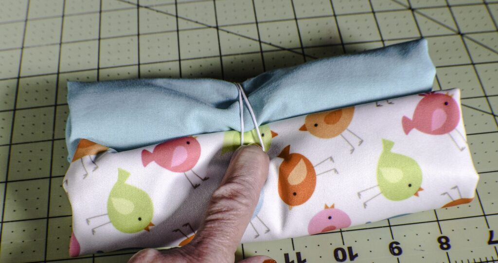 How to make a roll-up shopping bag