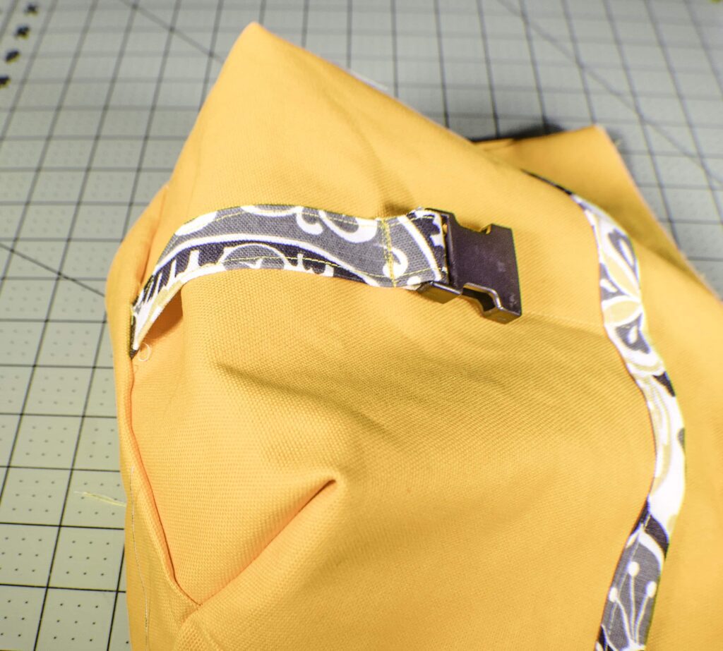 Make a padded dslr camera bag