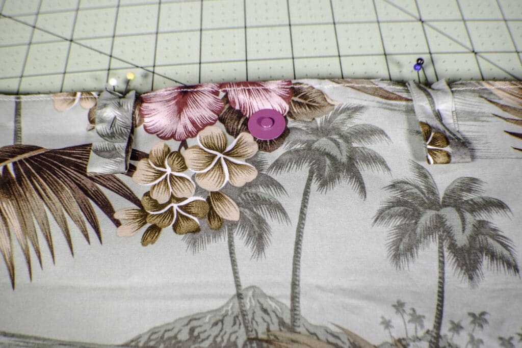 Make a handbag with bamboo handles