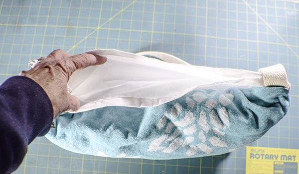 How to make a beach towel tote