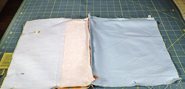 How to make an open wide zippered pouch