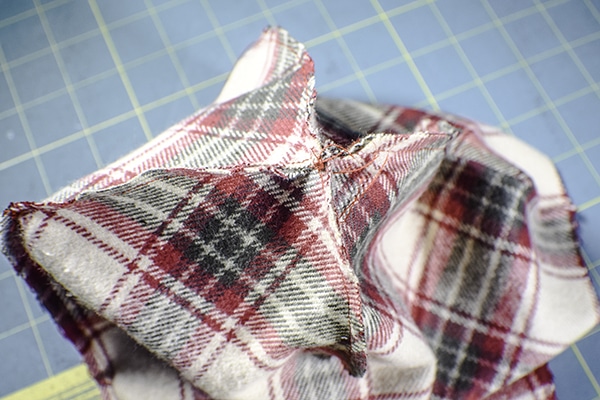 How to make a fleece flap hat