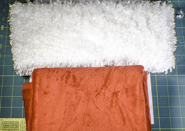 How to make a DIY Santa Hat