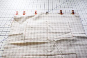 Learn to Sew a Zippered Box Pouch with Pockets - Sew Very Crafty