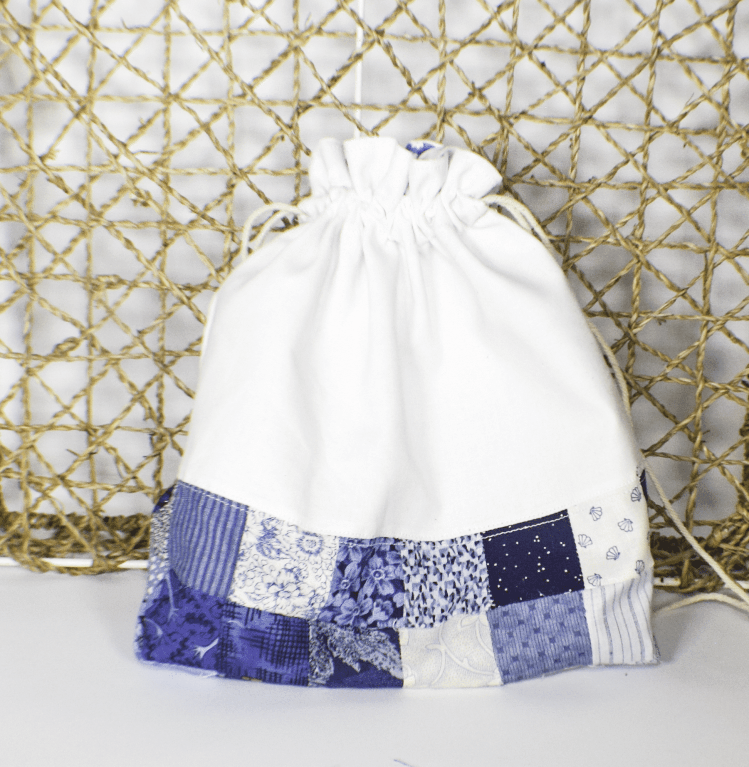 How to Make a Patchwork Drawstring Bag - Sew Very Crafty