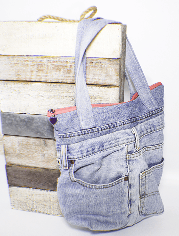 How to Upcycle Jeans into a Handbag 