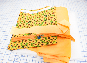 How to Make a Fabric Packing Cube - Sew Very Crafty