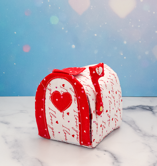 How to Sew a Valentine’s Day Mailbox