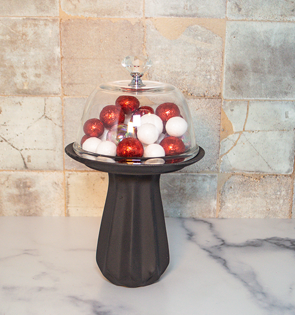 How to Make a Super Simple Dollar Tree mini Cloche