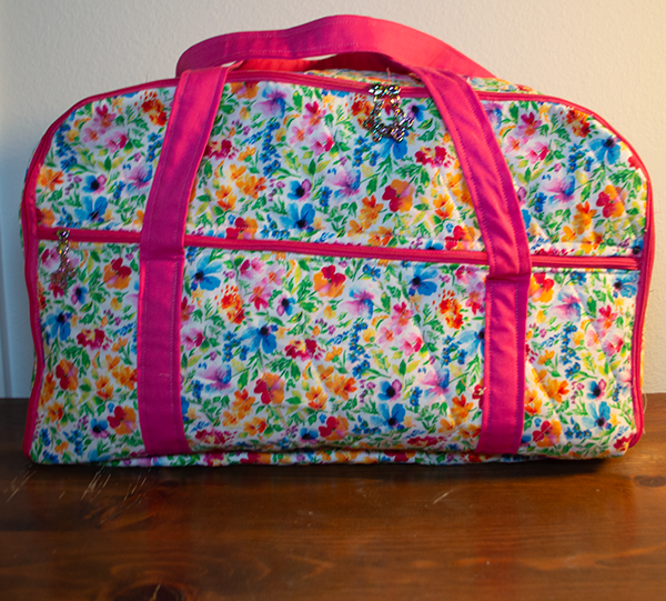 How to Make a quilted open wide zippered travel bag