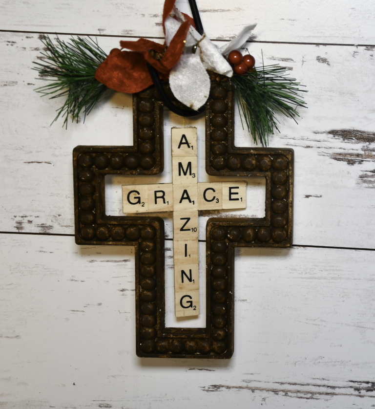 Make a Beautiful Christmas Cross from Dollar Tree Finds